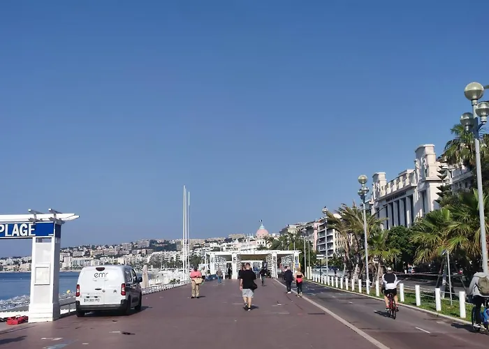 Apartment Au Coeur De Nice